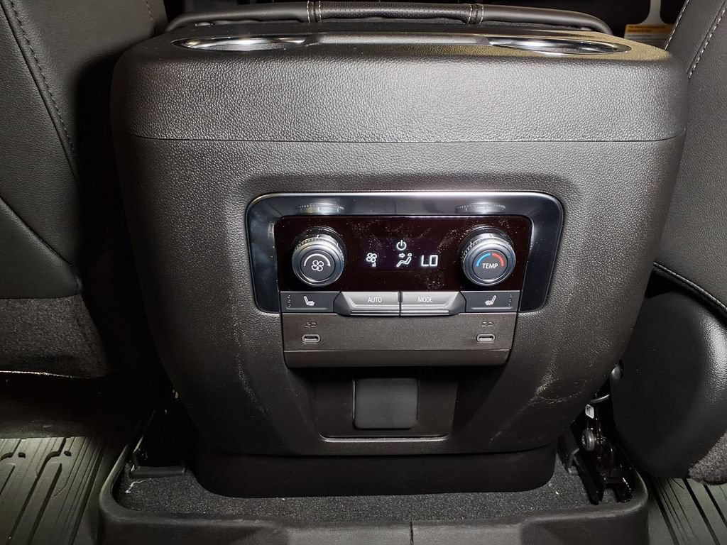 New 2026 GMC Yukon Elevation w/ LPO, Floor Liner Package RWD image 13
