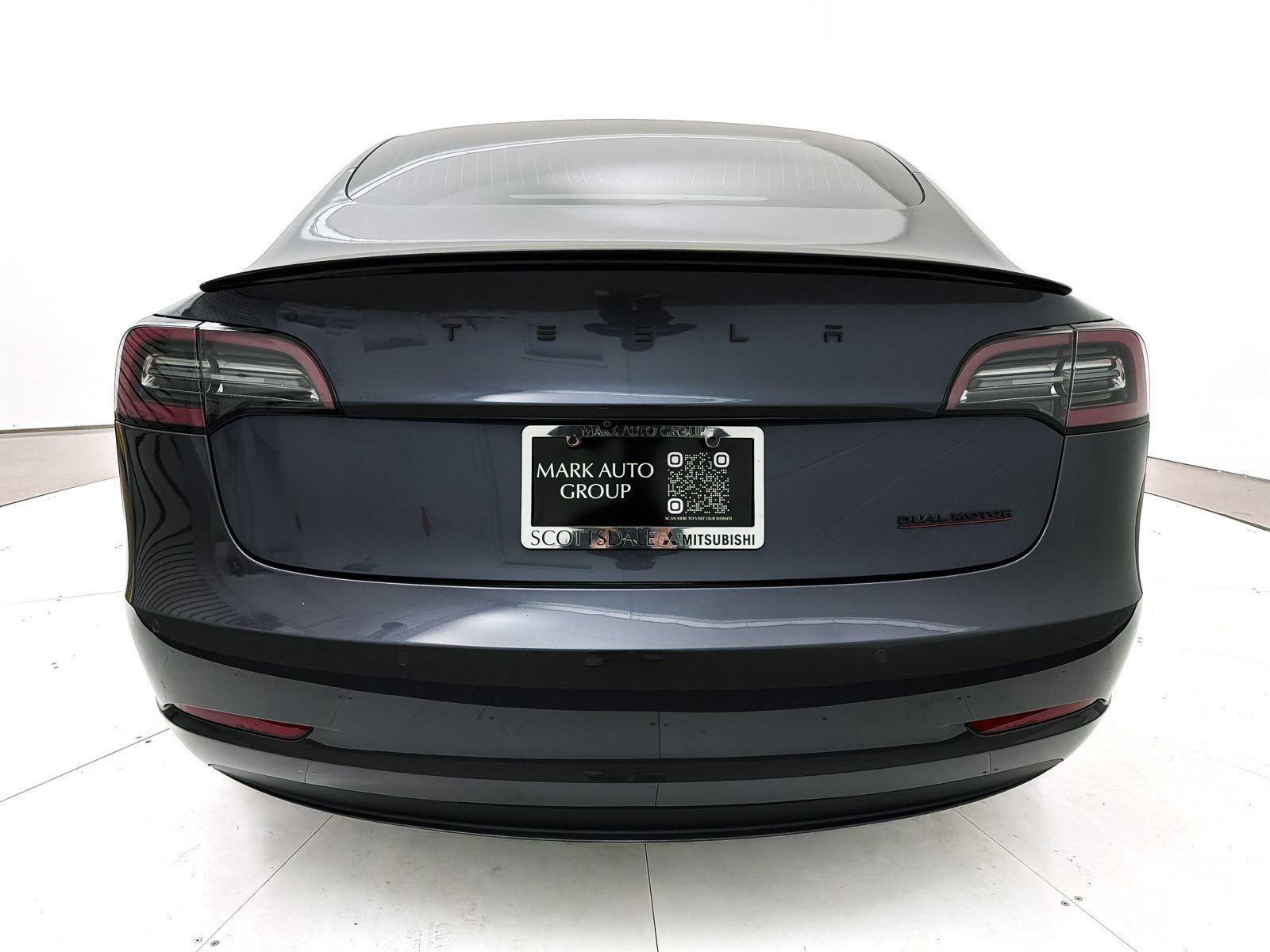 Used 2018 Tesla Model 3 Long Range image 14