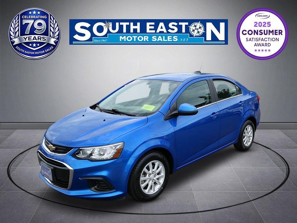 Used 2018 Chevrolet Sonic LT FWD image 1
