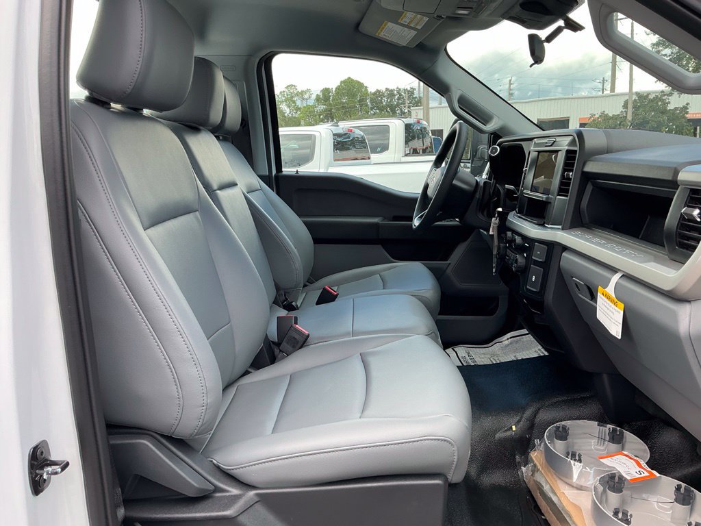 New 2027 Ford F250 XL RWD image 15
