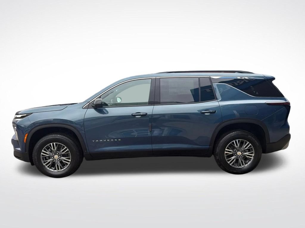 New 2026 Chevrolet Traverse LT w/ Driver Confidence Package AWD/4WD image 9