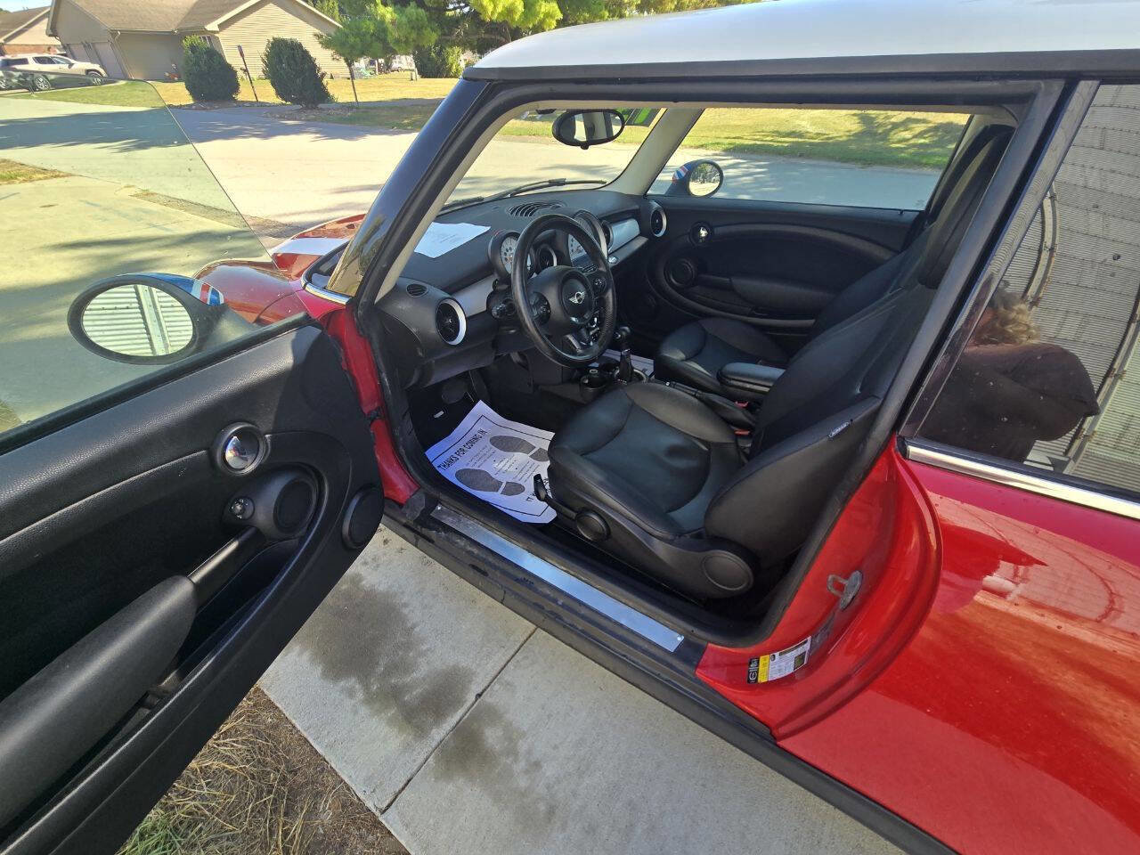 Used 2013 MINI Cooper Hardtop image 8