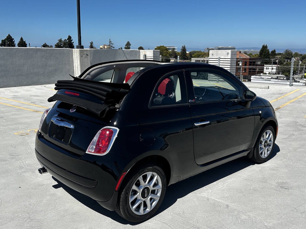Used 2017 FIAT 500 Pop FWD image 4