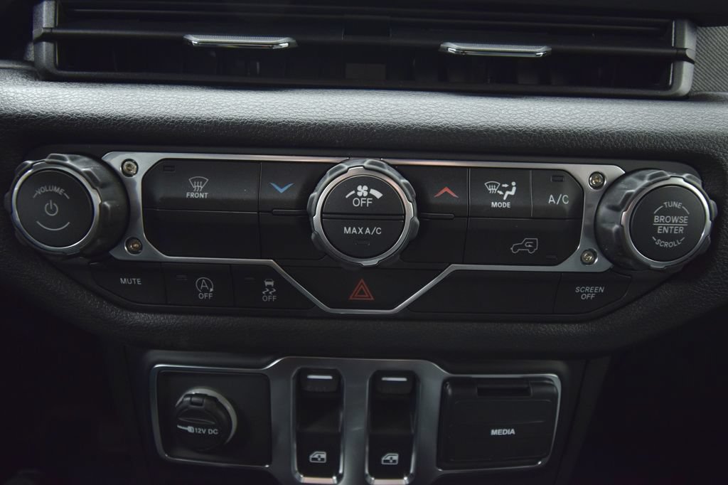 New 2026 Jeep Wrangler Sport AWD/4WD image 22