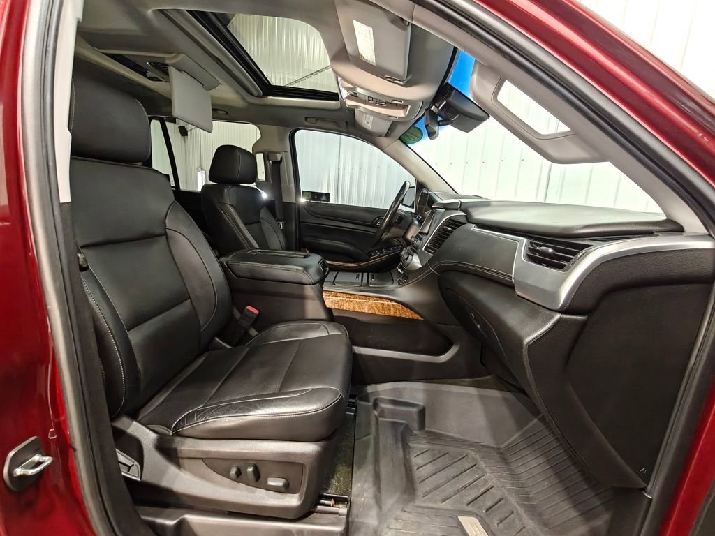 Used 2018 Chevrolet Tahoe Premier AWD/4WD image 30