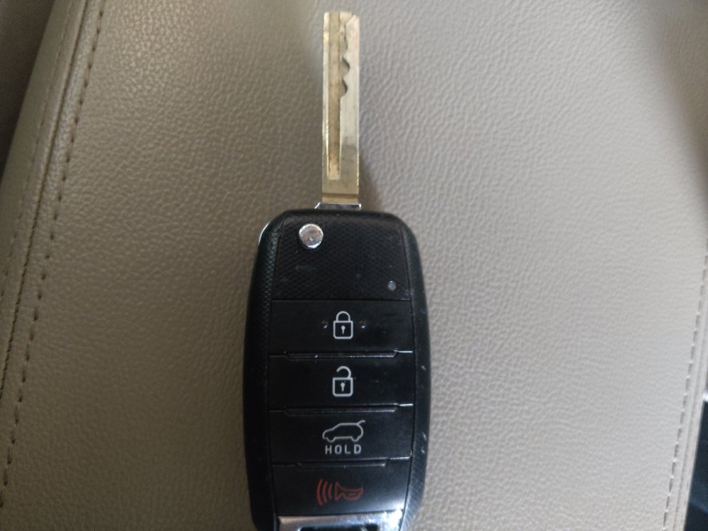 Used 2019 Kia Sorento FWD image 32