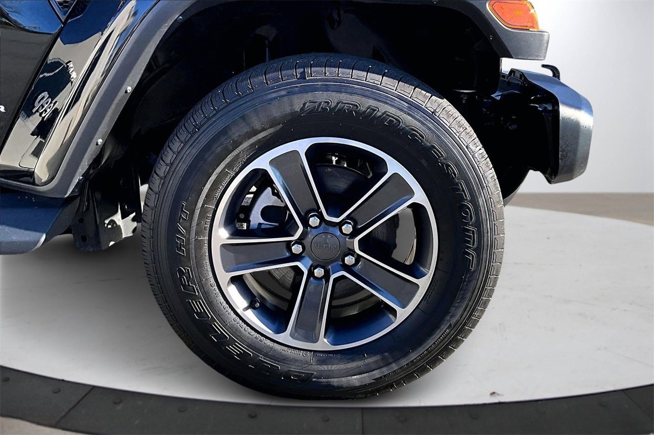 Certified 2023 Jeep Wrangler Sahara w/ Safety Group image 33