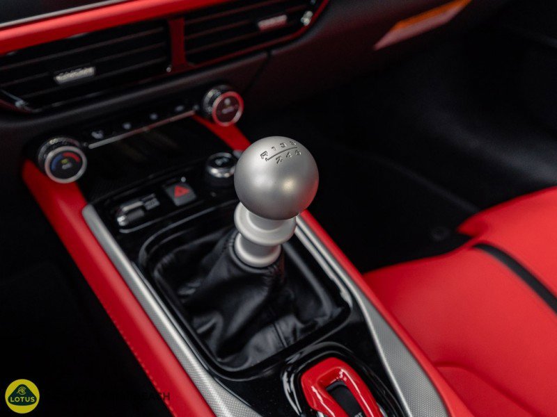 Used 2026 Lotus Emira V6 SE image 11