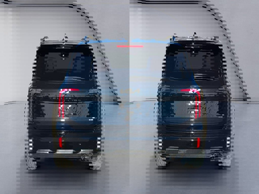 Used 2025 Kia Telluride SX Prestige X-Line image 4