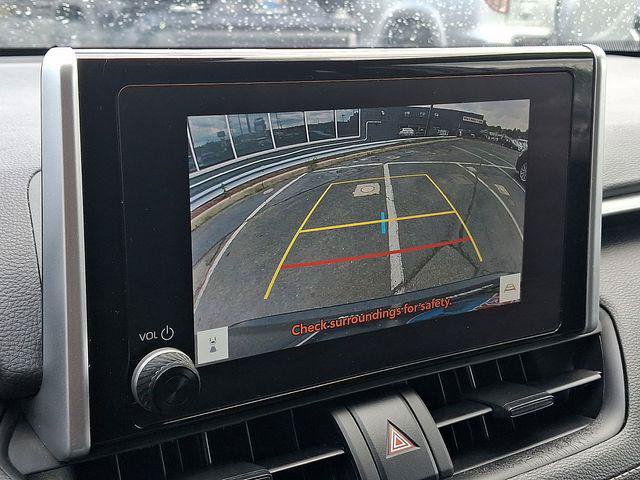 Certified 2023 Toyota RAV4 LE AWD/4WD image 13