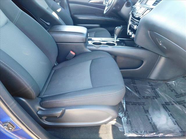 Used 2020 Nissan Pathfinder SV FWD image 28