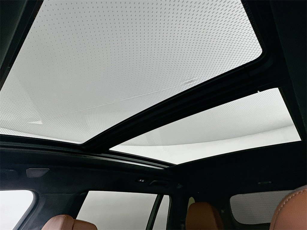 Used 2019 BMW X7 xDrive50i w/ Dynamic Handling Package image 21