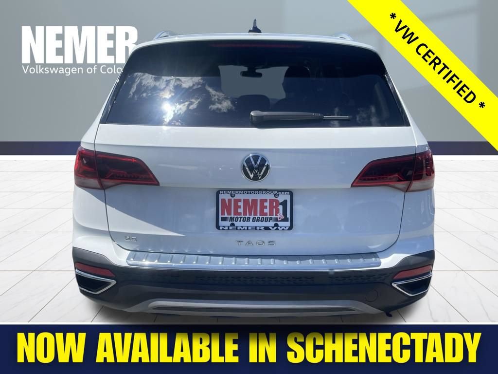 Certified 2023 Volkswagen Taos SE FWD image 4