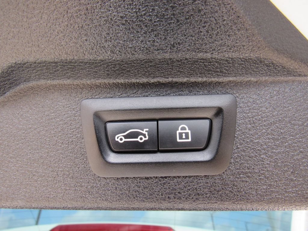Used 2014 BMW X5 xDrive35d AWD/4WD image 18