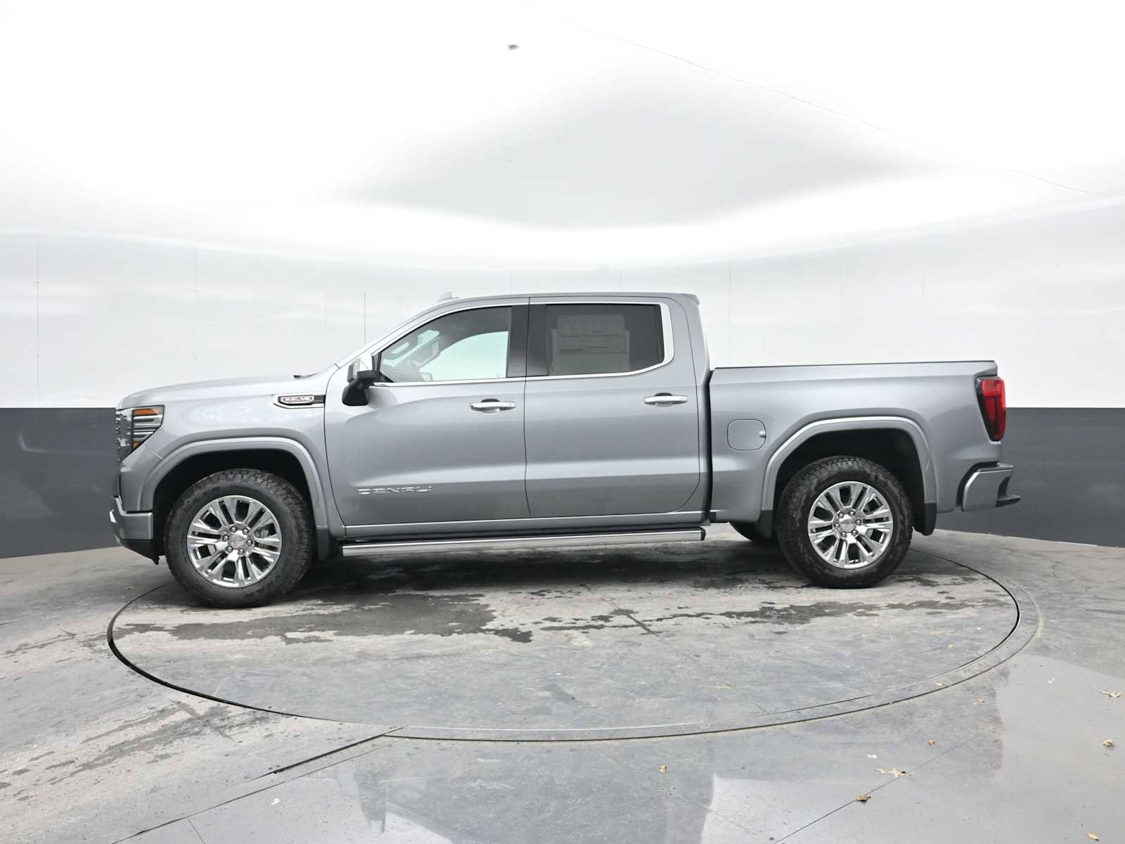 New 2026 GMC Sierra 1500 Denali w/ Technology Package image 4