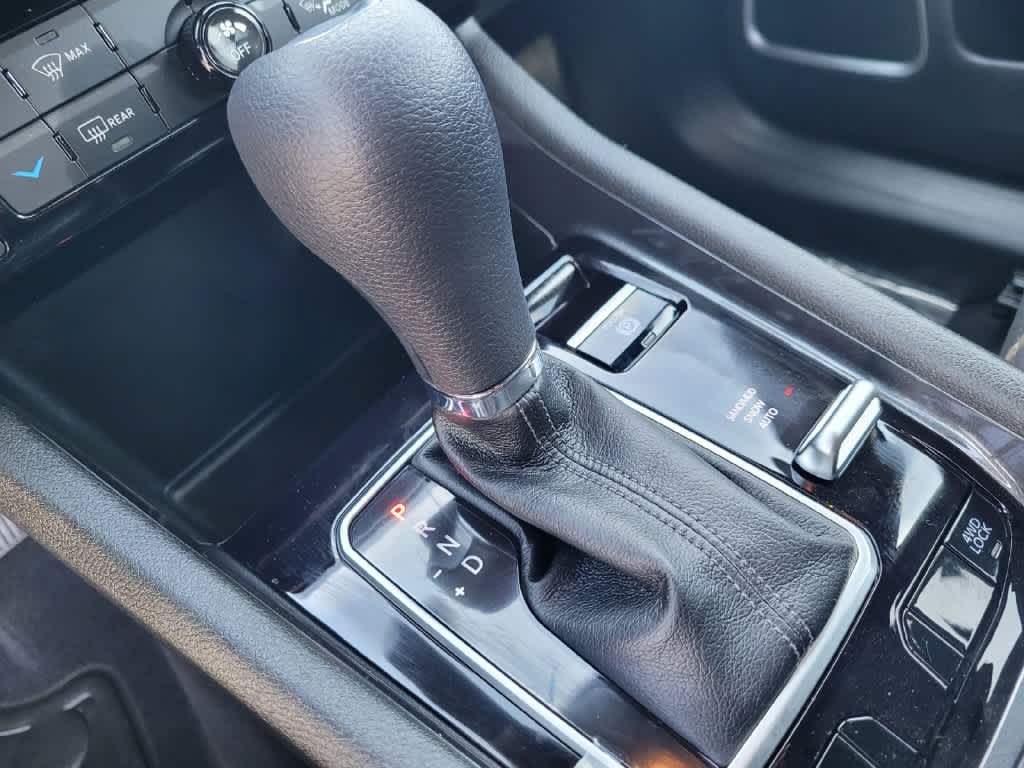Used 2025 Jeep Compass Sport AWD/4WD image 16