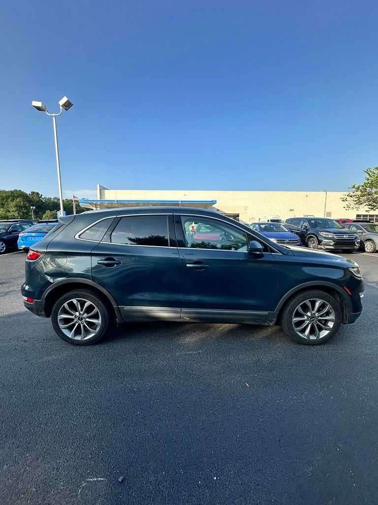 Used 2019 Lincoln MKC Select w/ Select Plus Package AWD/4WD image 8