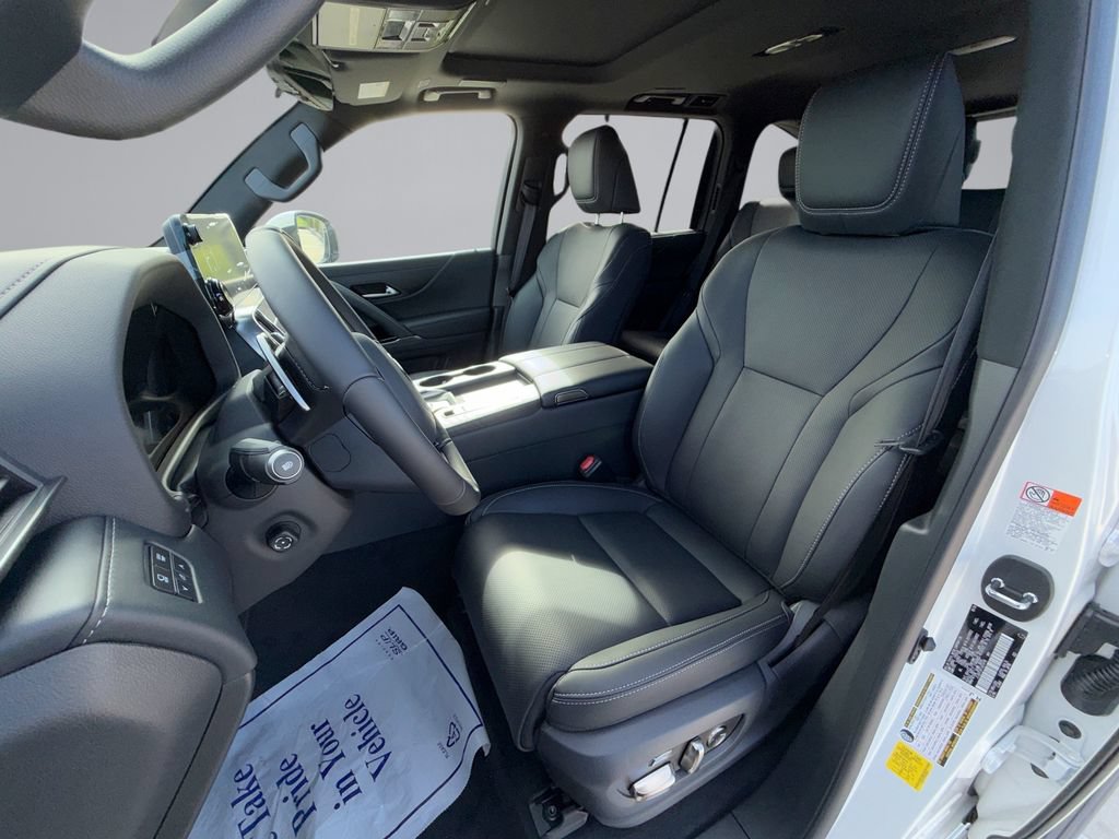 New 2026 Lexus LX 700h Luxury AWD/4WD image 29