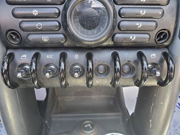 Used 2007 MINI Cooper S image 36