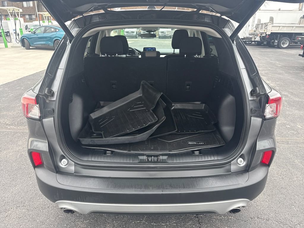 Used 2022 Ford Escape SE w/ Convenience Package image 12