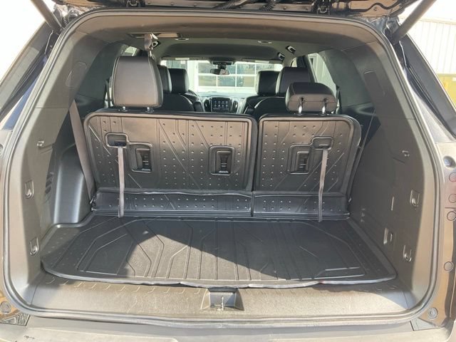 Used 2023 Chevrolet Traverse LT w/ LPO, Floor Liner Package AWD/4WD image 29