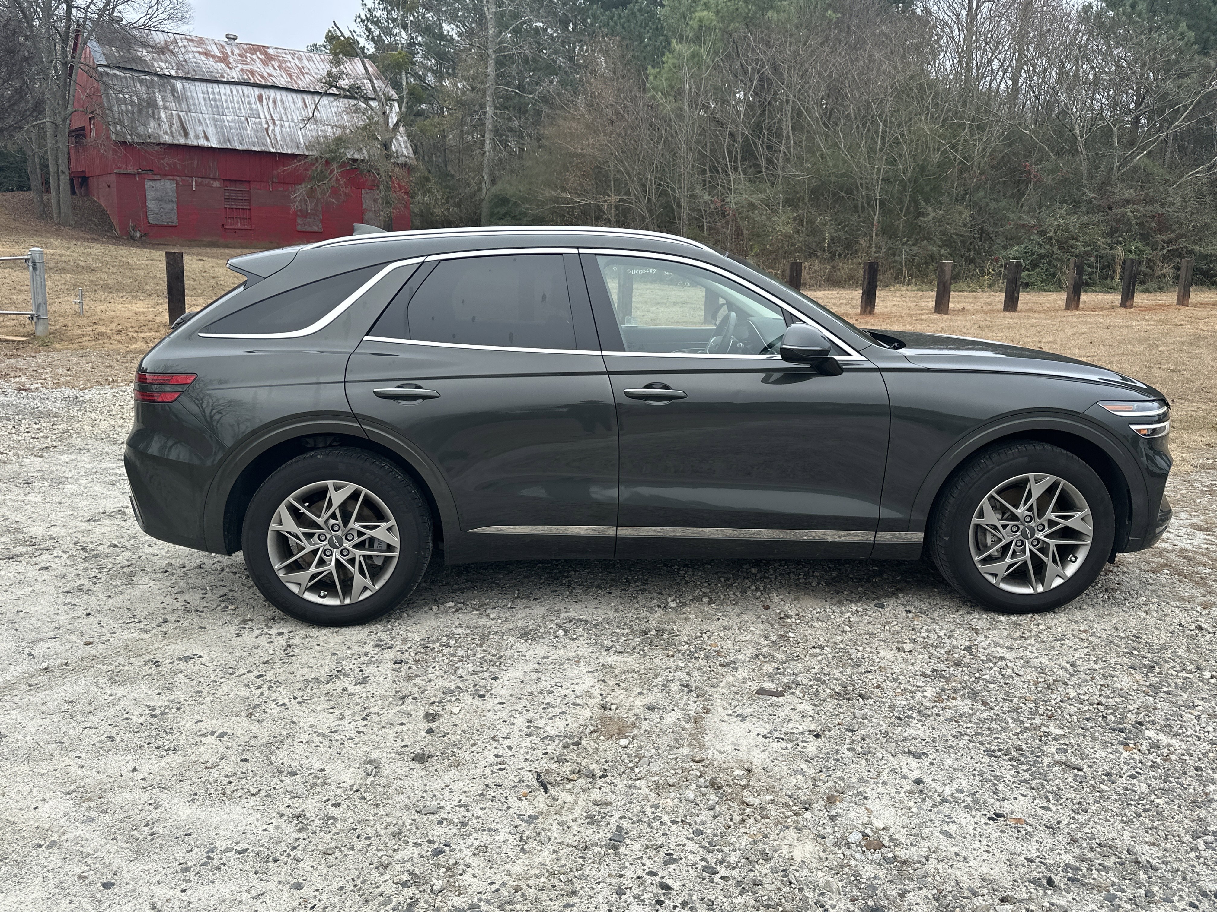 Used 2025 Genesis GV70 2.5T image 4