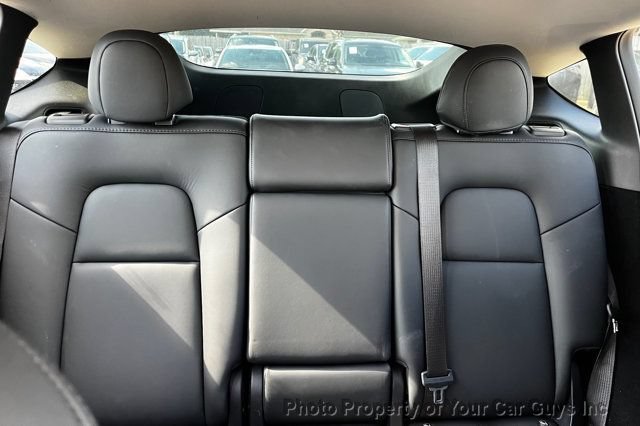 Used 2024 Tesla Model Y Long Range AWD/4WD image 17