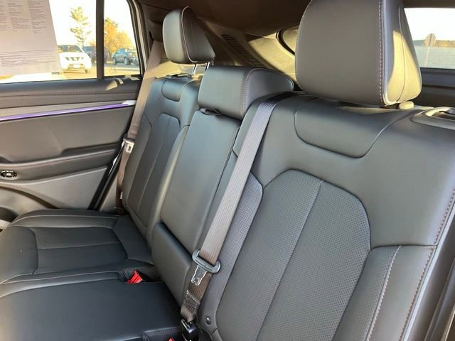 Used 2025 Jeep Wagoneer S Limited image 16