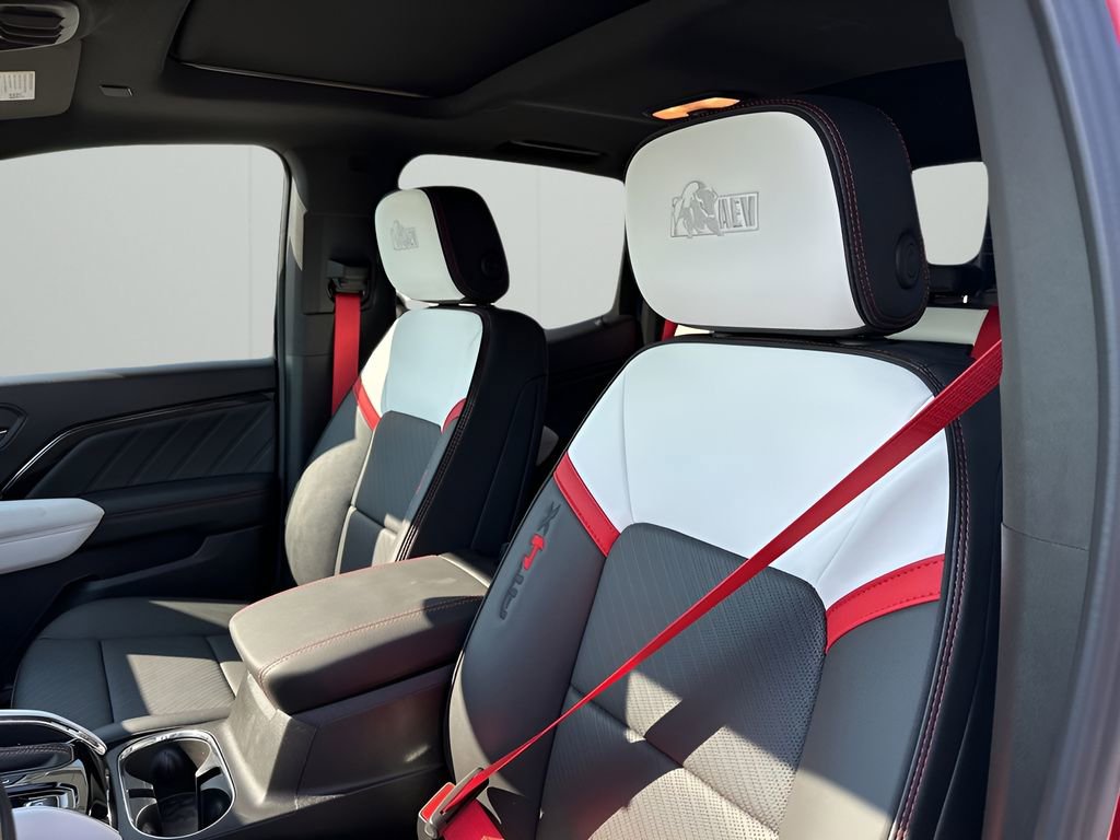 New 2026 GMC Canyon AT4X w/ AT4X AEV Edition image 24