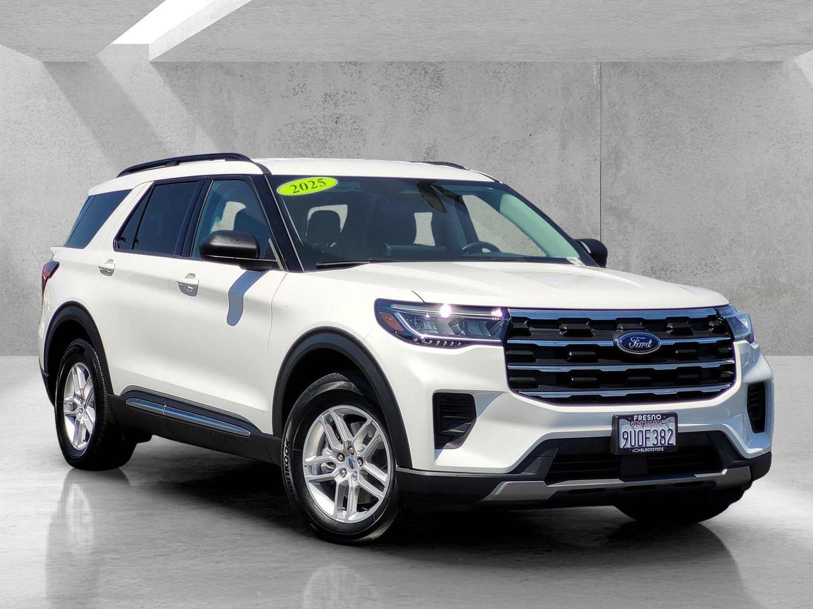Used 2025 Ford Explorer Active