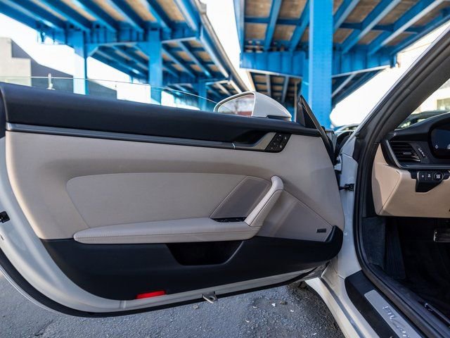 Certified 2025 Porsche 911 Carrera image 26