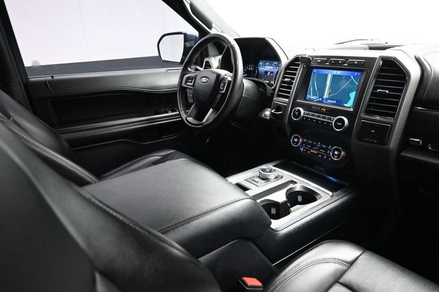Used 2020 Ford Expedition XLT w/ Equipment Group 202A RWD image 13