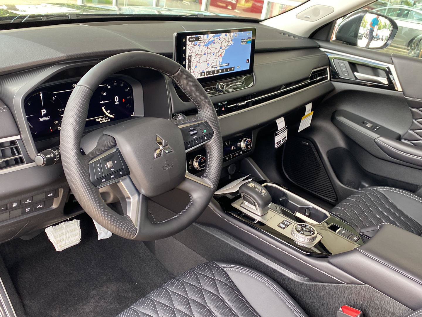 New 2026 Mitsubishi Outlander SEL AWD/4WD image 14