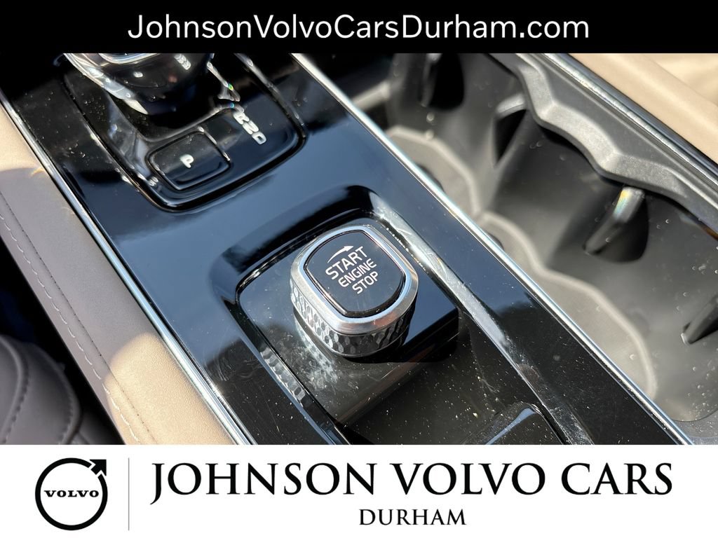 New 2026 Volvo XC90 B6 Plus w/ Protection Package Premier AWD/4WD image 21