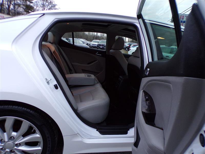 Used 2015 Kia Optima EX w/ EX Premium Package image 21