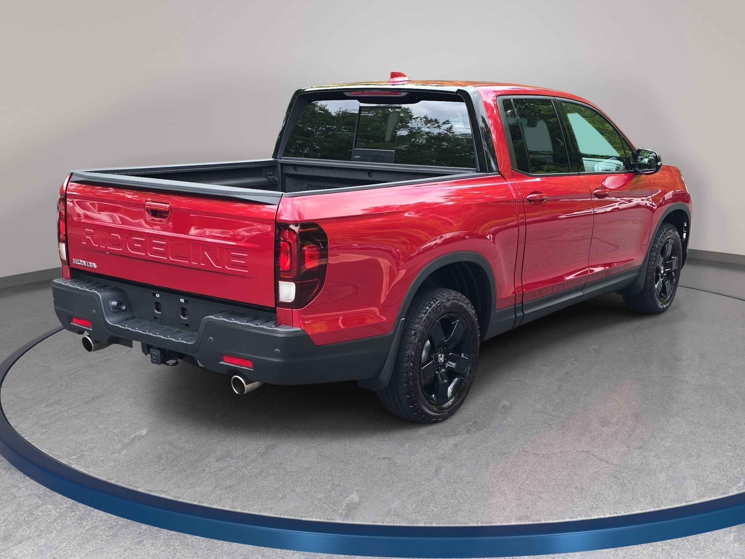 Used 2025 Honda Ridgeline Black Edition image 5