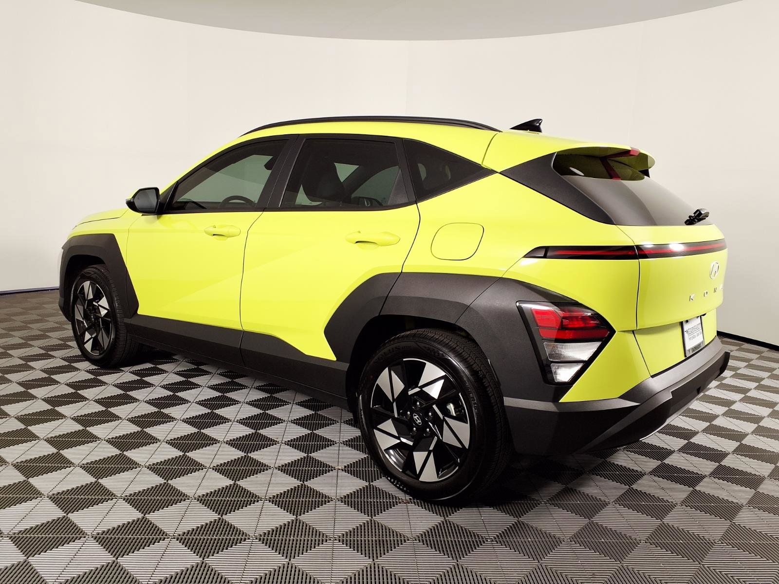 Certified 2025 Hyundai Kona SEL image 6