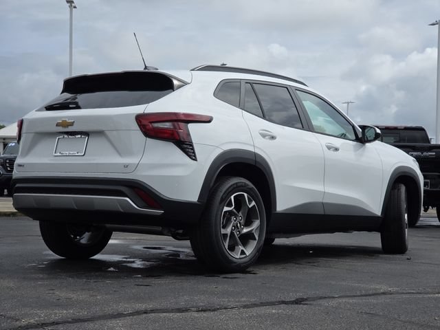 New 2026 Chevrolet Trax LT w/ LT Convenience Package FWD image 13