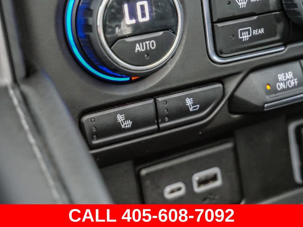Used 2023 Chevrolet Suburban Z71 w/ Off-Road Capability Package AWD/4WD image 39