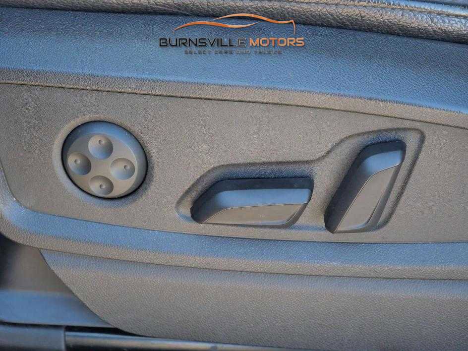 Used 2018 Audi Q5 Premium Plus w/ Premium Plus Package image 16