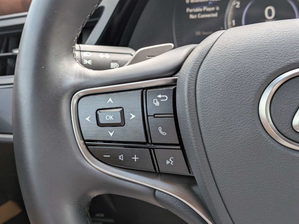 Used 2022 Lexus ES 350 w/ Premium Package FWD image 22