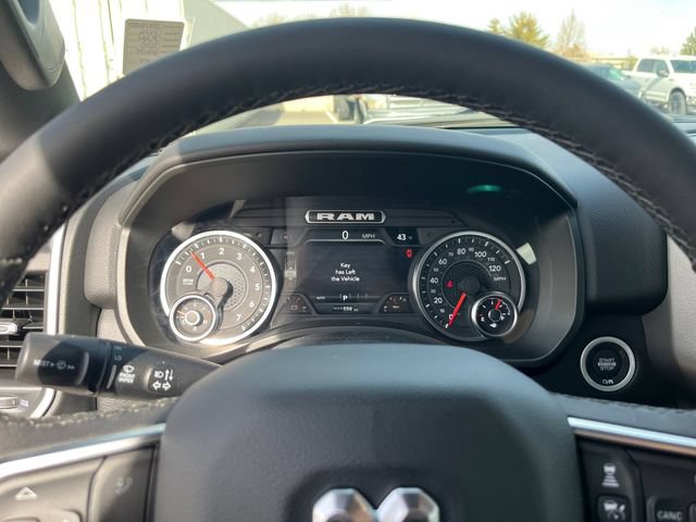 New 2026 RAM 1500 Big Horn AWD/4WD image 17