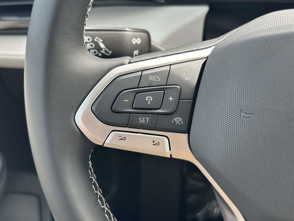 New 2026 Volkswagen Taos S AWD/4WD image 16