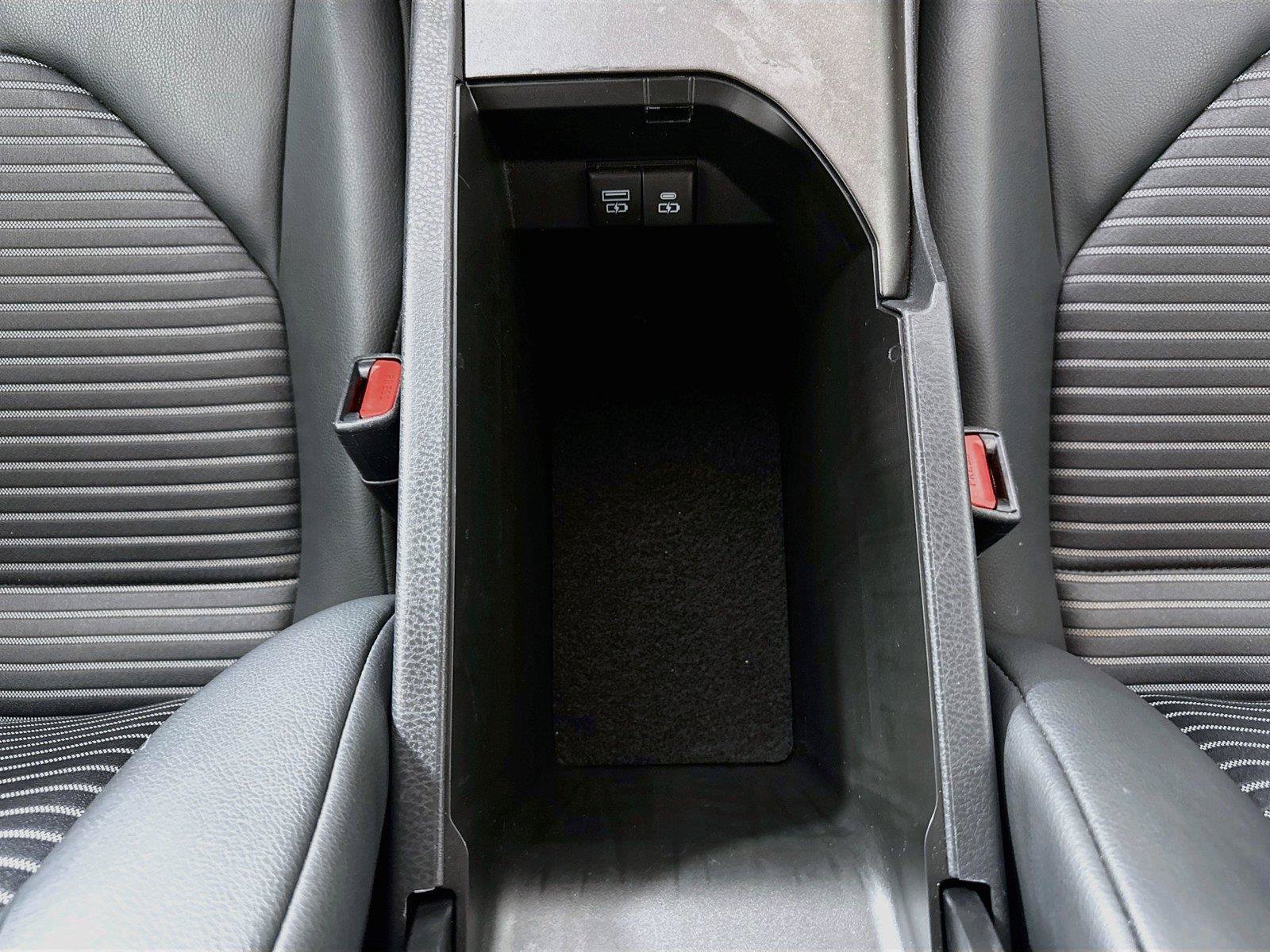 Certified 2024 Toyota Camry SE FWD image 32
