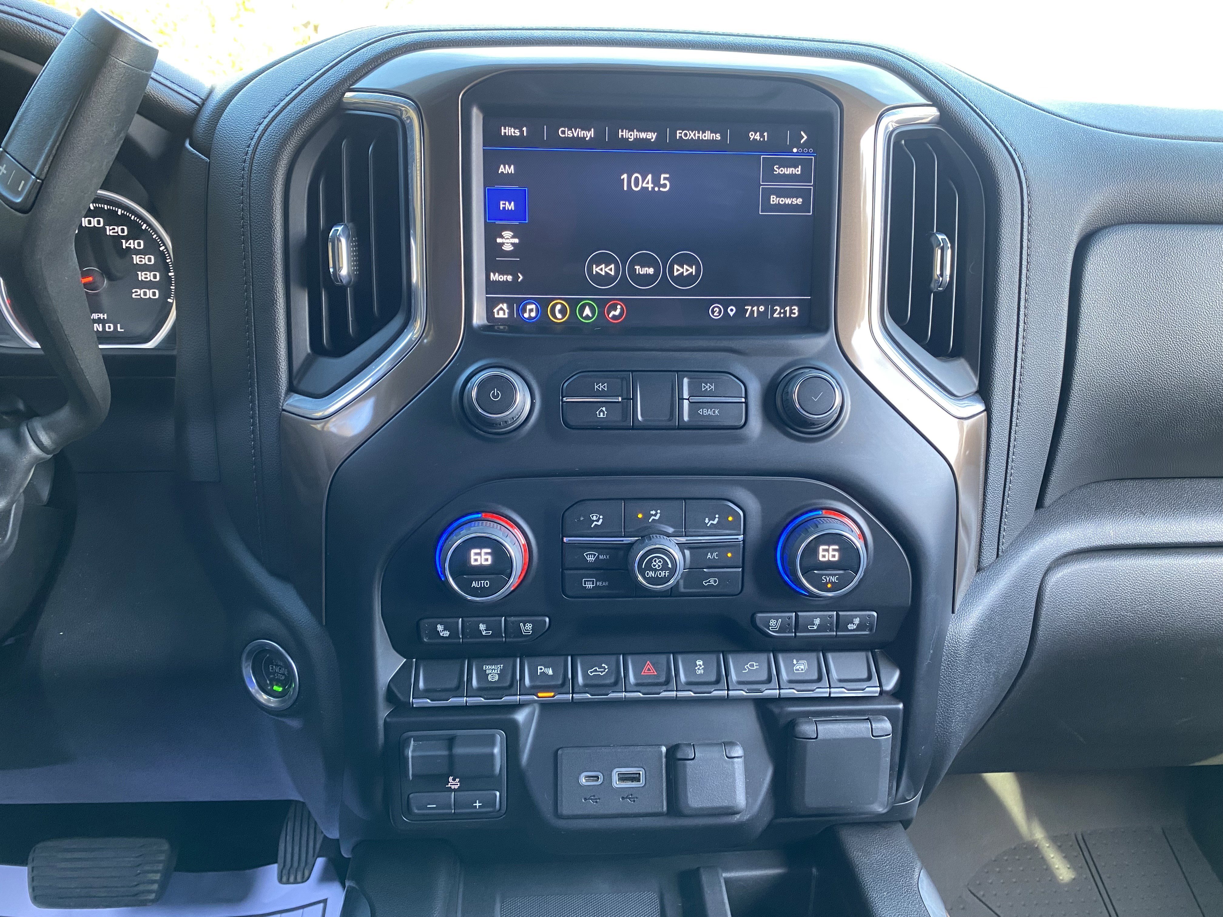 Used 2023 Chevrolet Silverado 3500 High Country image 46