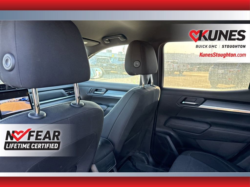 Used 2025 GMC Terrain Elevation image 37