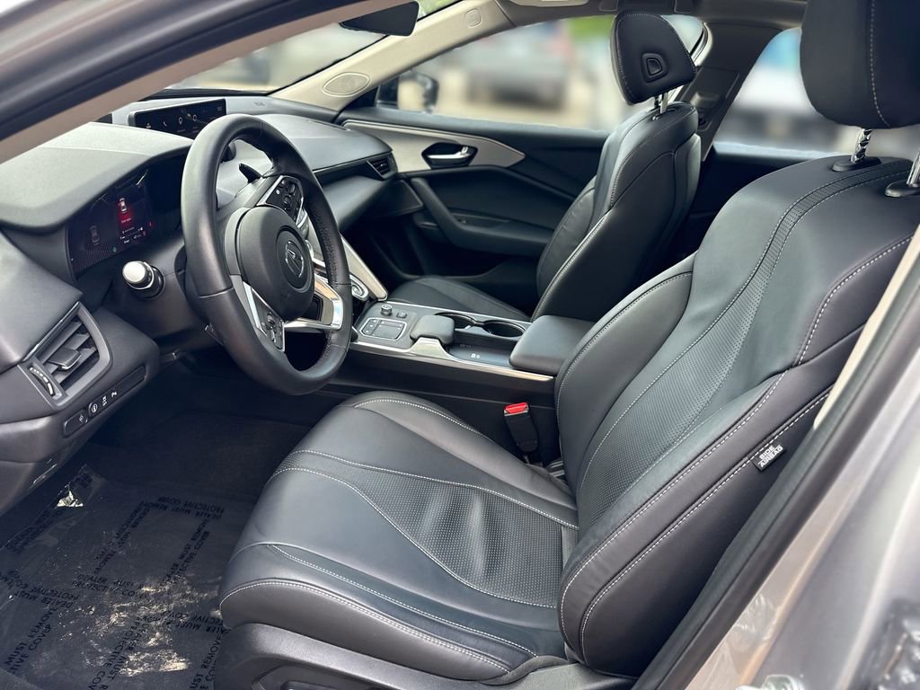 Used 2025 Acura TLX w/ Technology Package FWD image 13