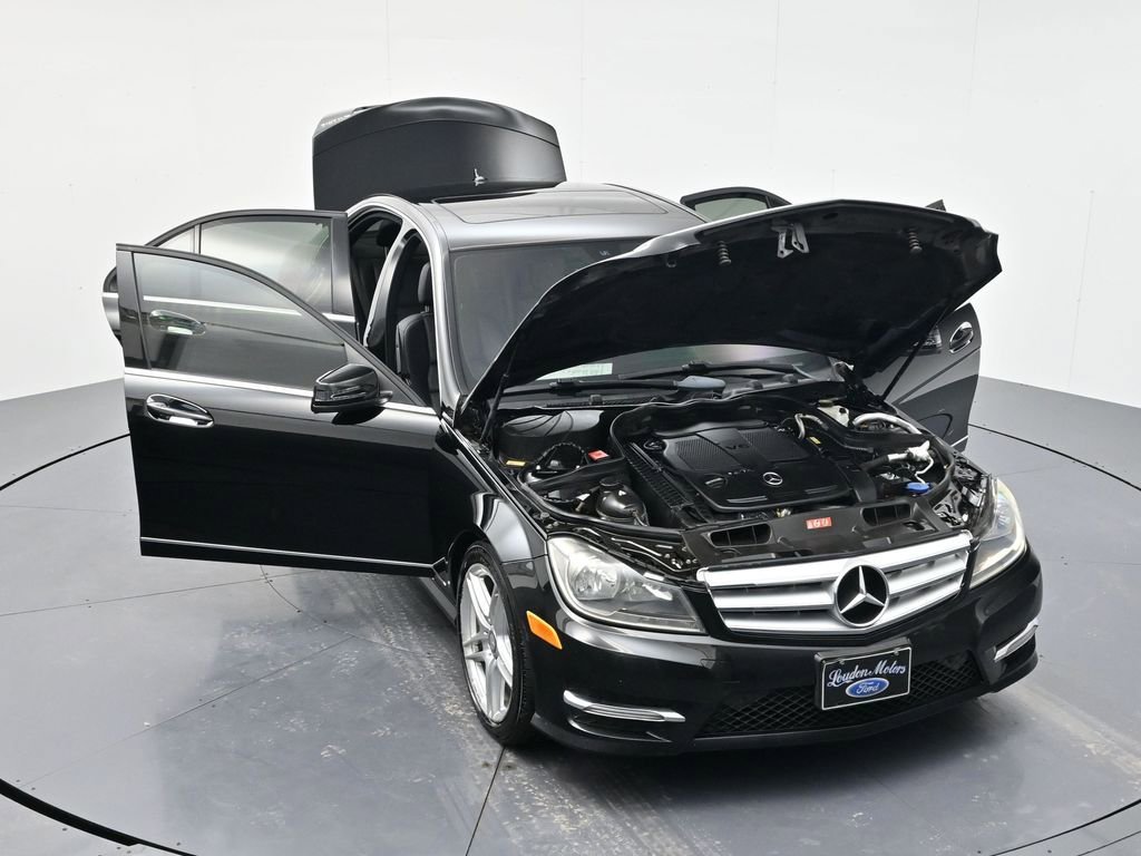 Used 2013 Mercedes-Benz C 300 4MATIC Sedan image 52