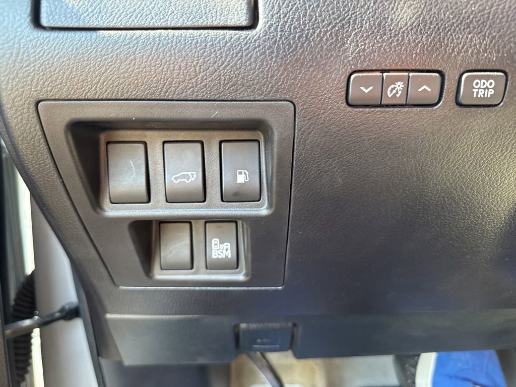 Used 2015 Lexus RX 450h FWD image 43