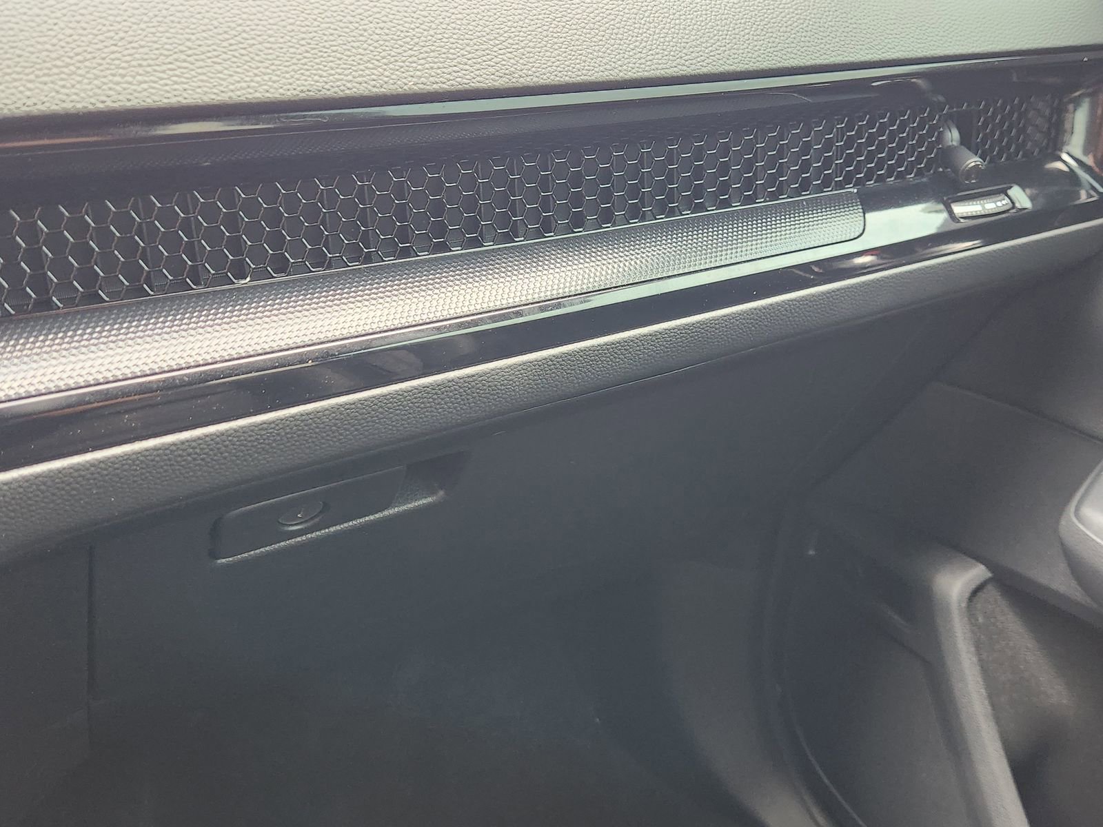 Used 2023 Honda CR-V Sport Touring image 23